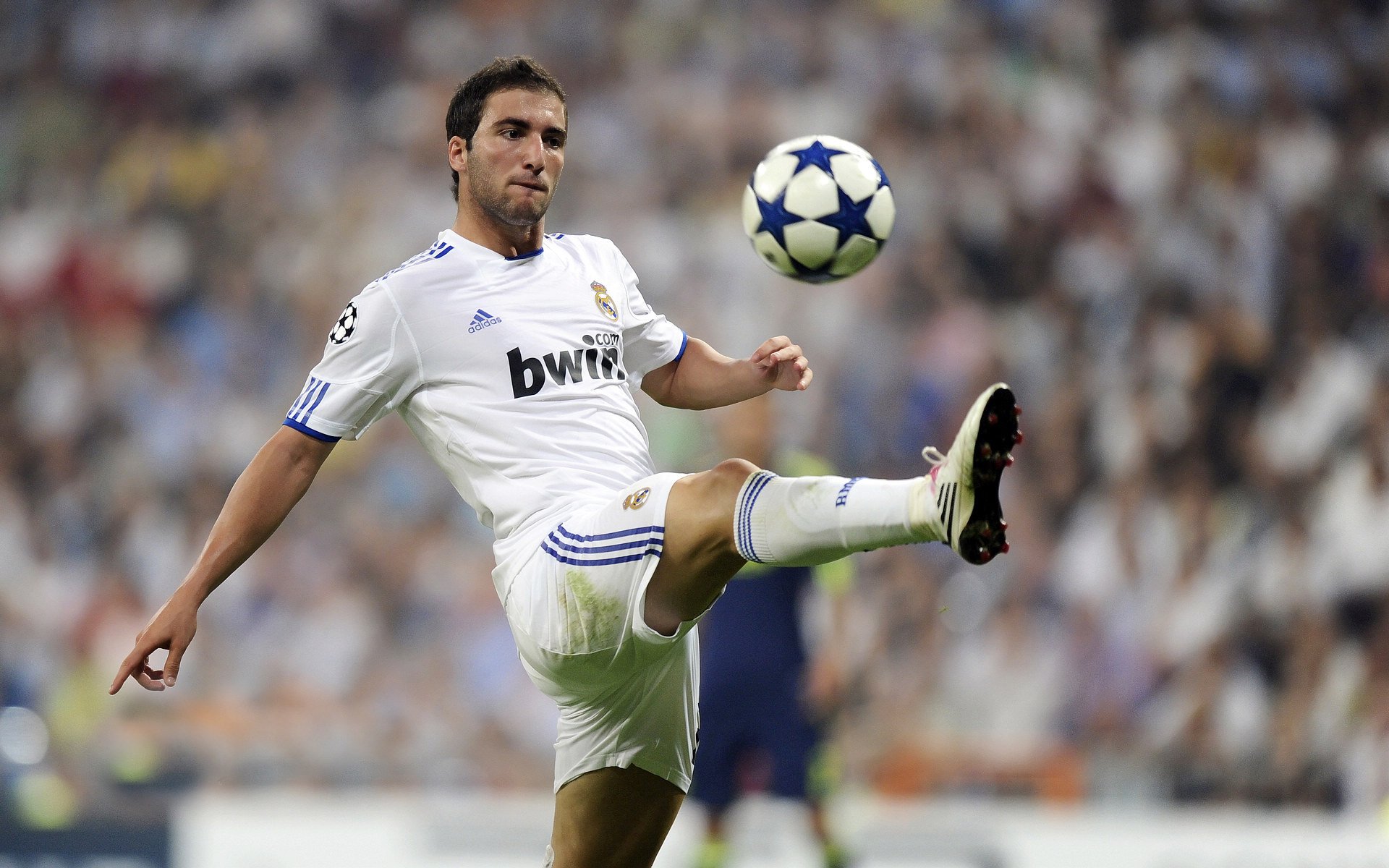 世界杯“点球心理学” 专家解析球员站上十二码时的内心