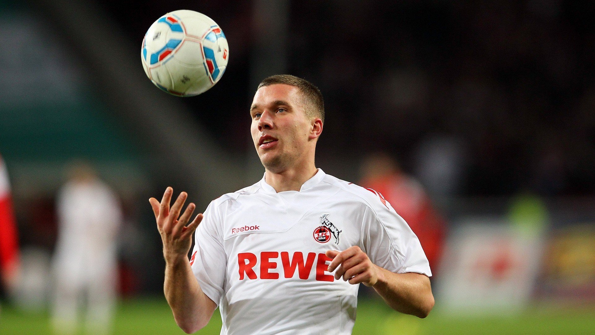 体育社交媒体影响力巨大